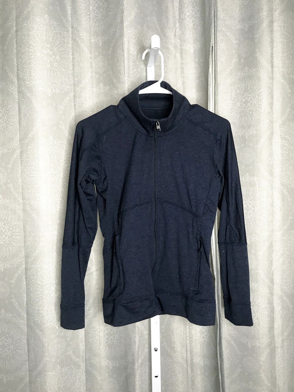 Patagonia blue zip up fitted athletic jacket